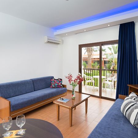Loutsiana Deluxe Apts Ayia Napa Ngoại thất bức ảnh