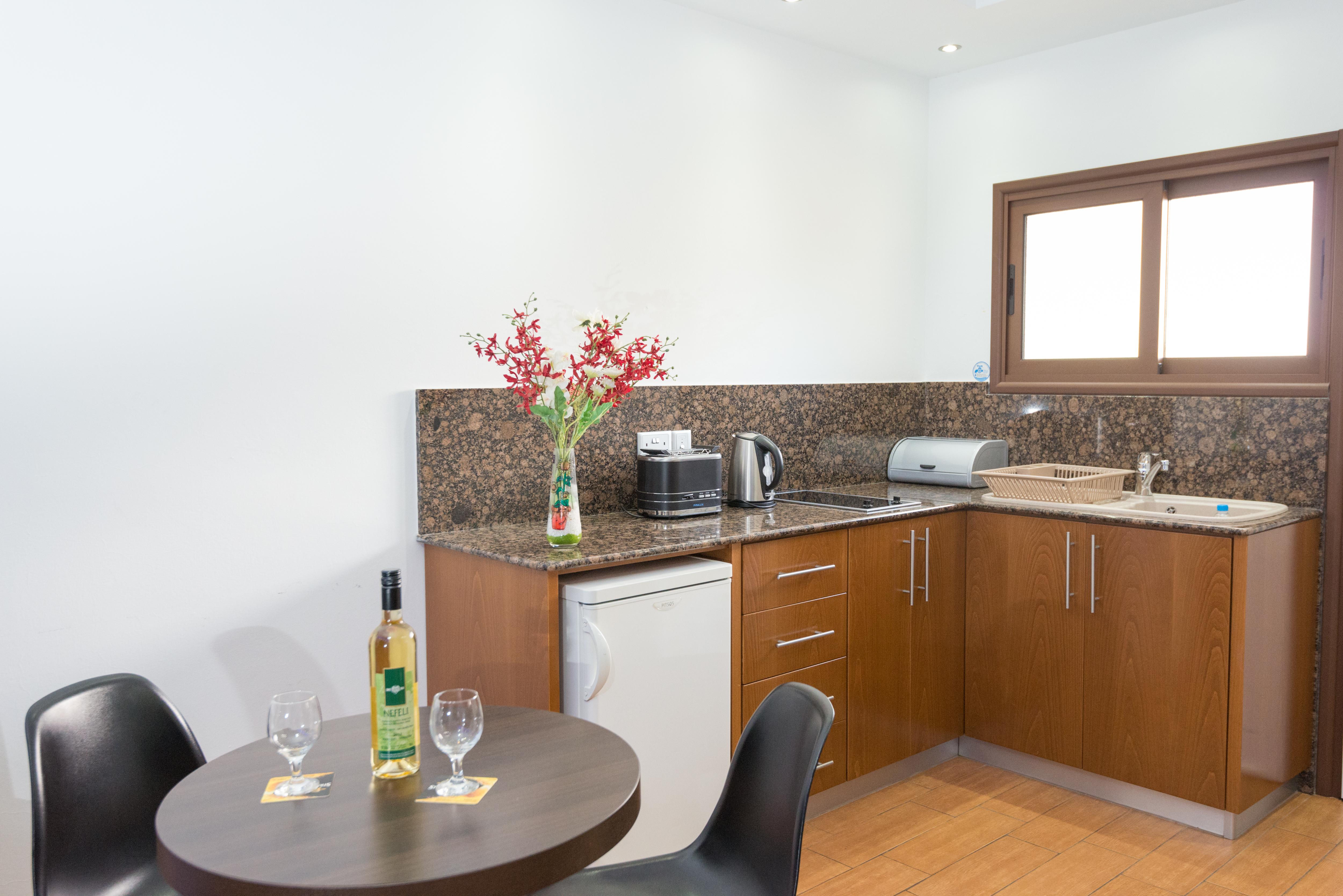 Loutsiana Deluxe Apts Ayia Napa Ngoại thất bức ảnh