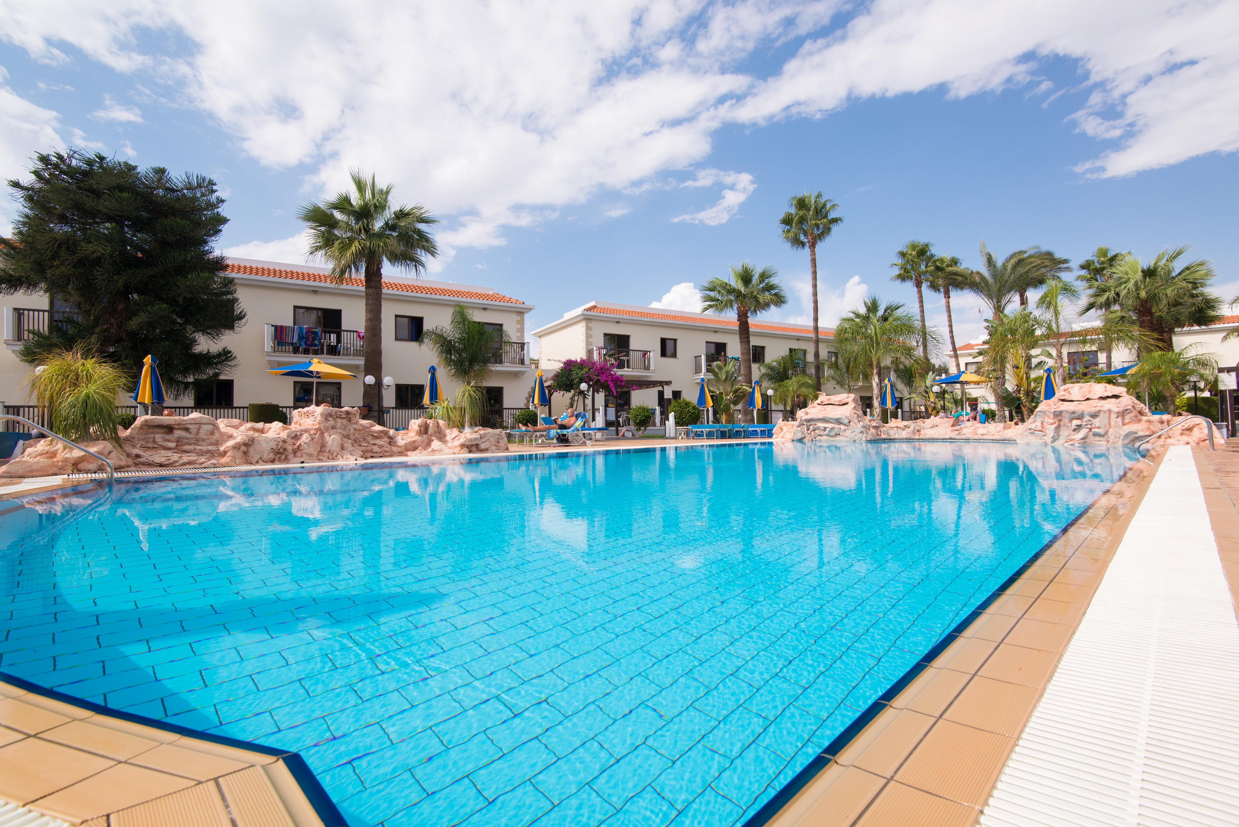 Loutsiana Deluxe Apts Ayia Napa Ngoại thất bức ảnh