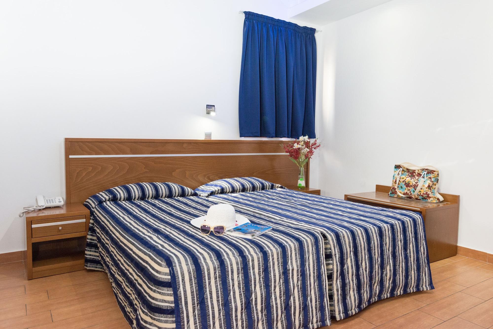 Loutsiana Deluxe Apts Ayia Napa Ngoại thất bức ảnh
