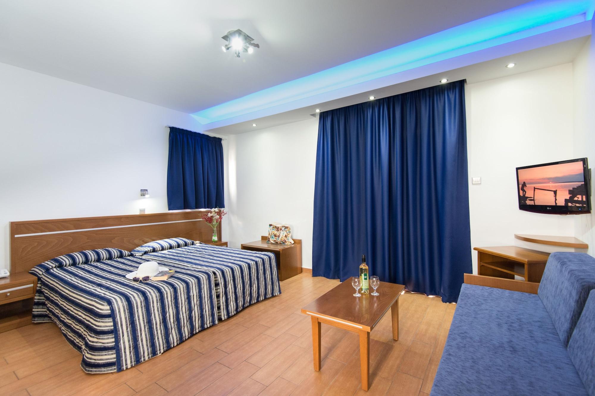Loutsiana Deluxe Apts Ayia Napa Ngoại thất bức ảnh