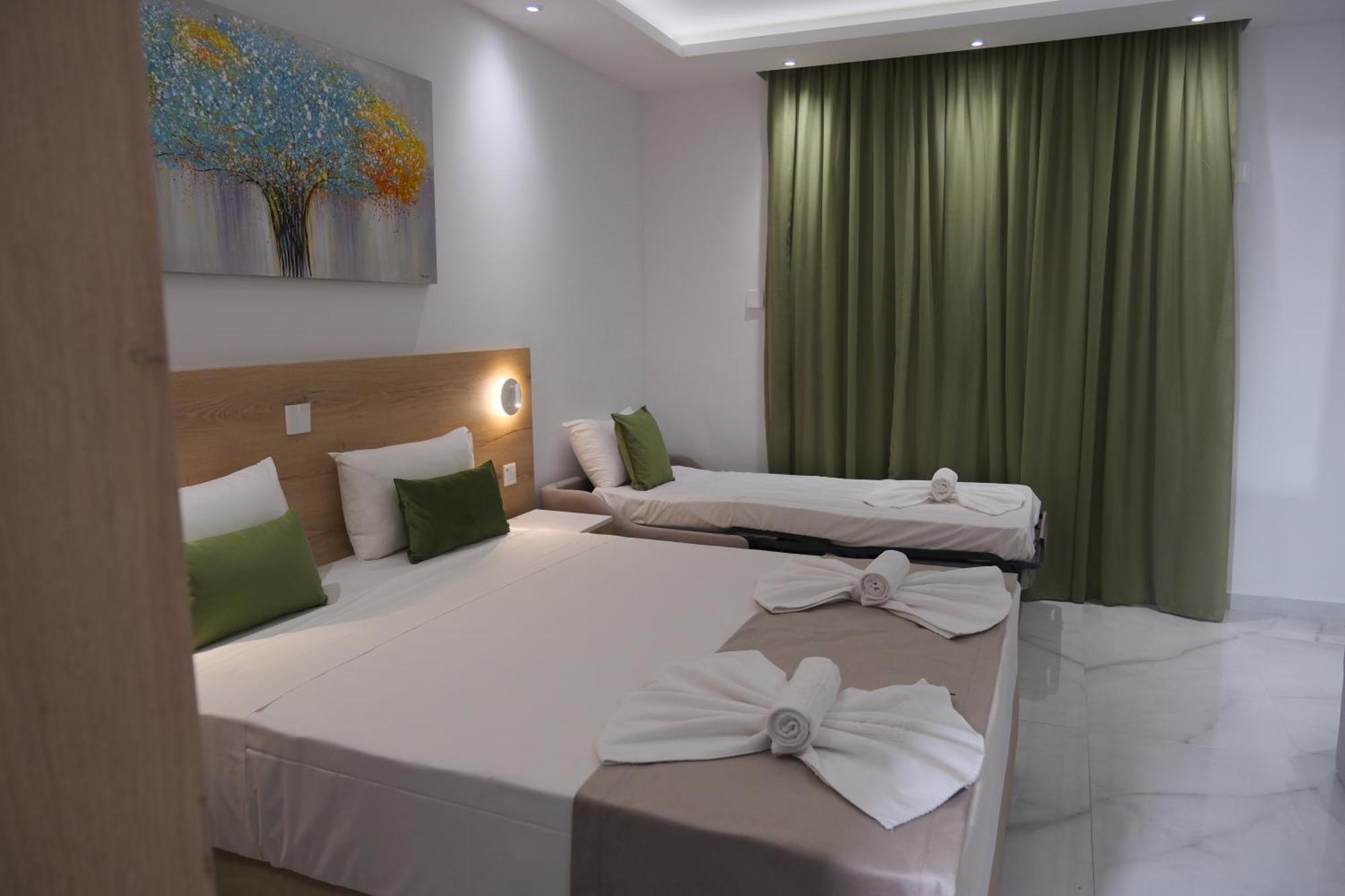 Loutsiana Deluxe Apts Ayia Napa Ngoại thất bức ảnh