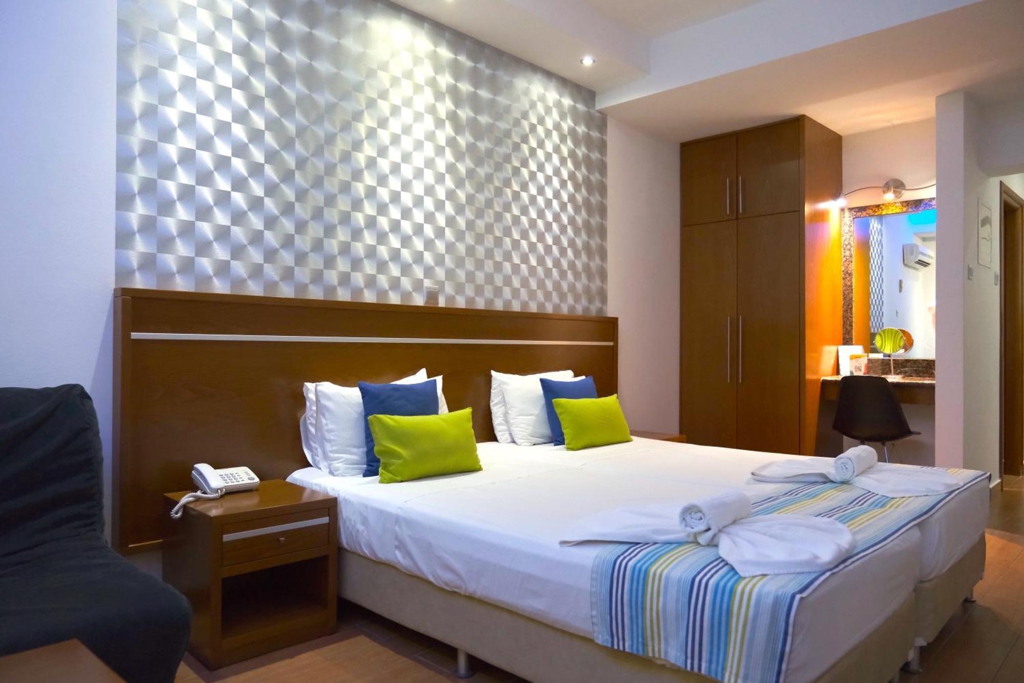 Loutsiana Deluxe Apts Ayia Napa Phòng bức ảnh