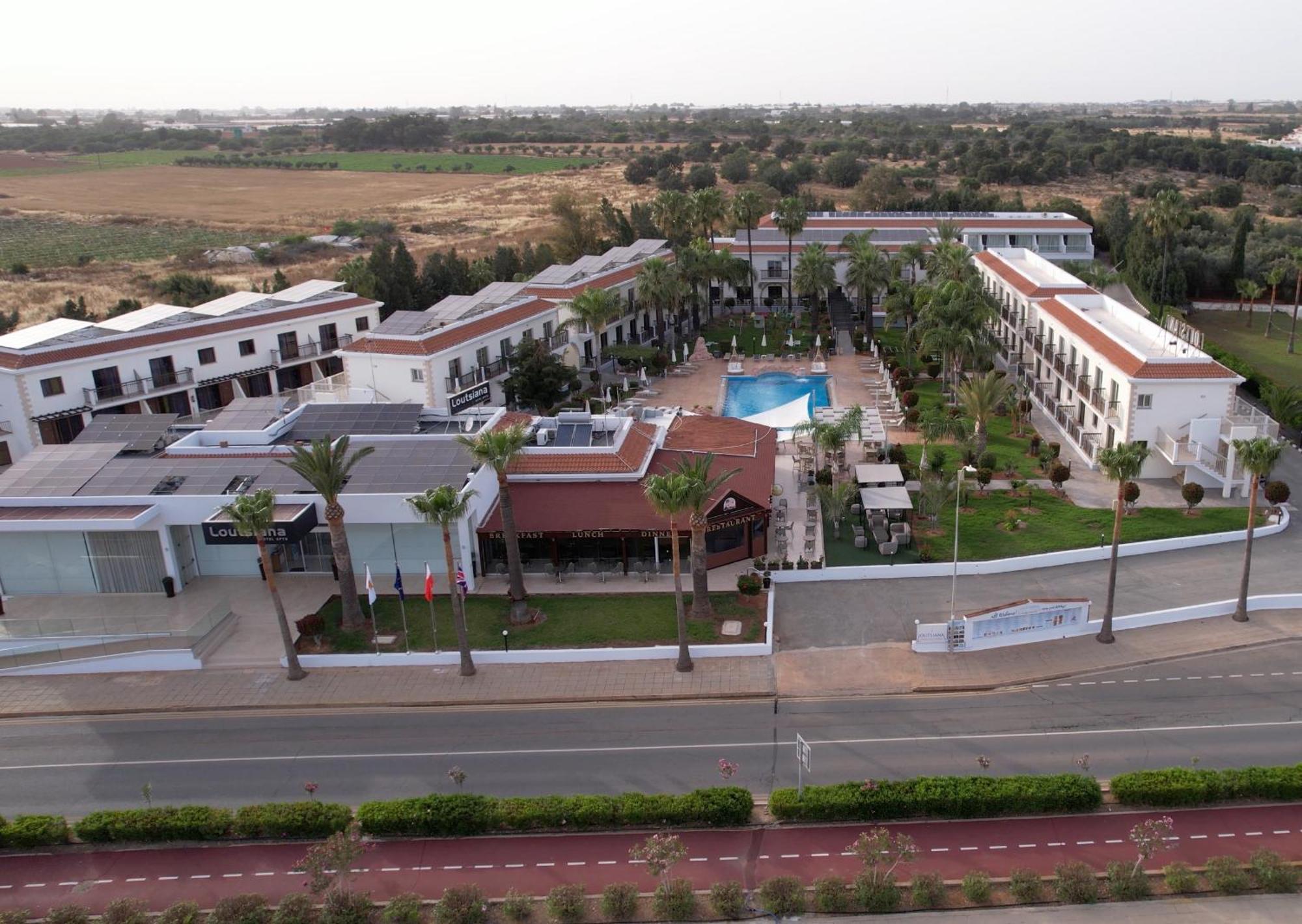 Loutsiana Deluxe Apts Ayia Napa Ngoại thất bức ảnh